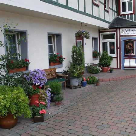 Johannishof 3*