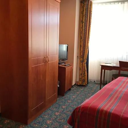 Hotel Johannishof 3*