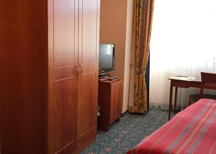 Hotel Johannishof 3*